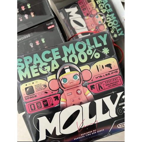 SPACE MOLLY MEGA 100% Series 3 Whole Set Brand New With Plastic SPACE MOLLY MEGA 100% Series 3 Whole Set Brand New With Plastic