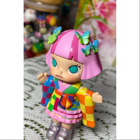 MOLLY X MIKA NINAGAWA NIGHTTIME RAINBOW BOB Limited edition MOLLY X MIKA NINAGAWA NIGHTTIME RAINBOW BOB Limited edition