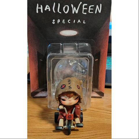 Hirono Halloween Special Art Toy Figurine Limited edition