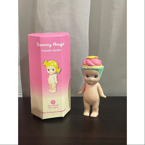 Sonny Angel Sweets Series Cupcake Sonny Angel Sweets Series Cupcake