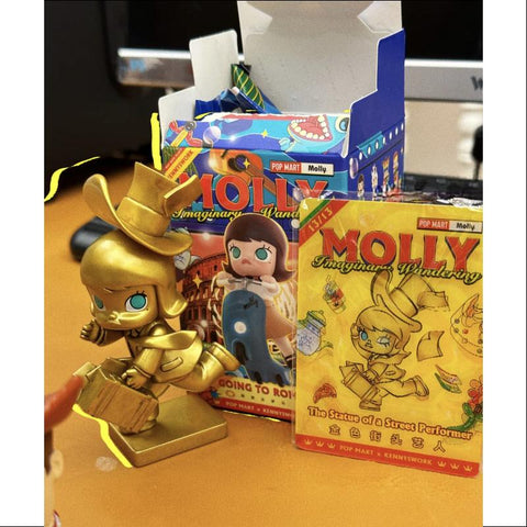 MOLLY Imaginary Wandering Series Secret The Statue of a Street Perforemer(1/144) MOLLY Imaginary Wandering Series Secret The Statue of a Street Perforemer(1/144)