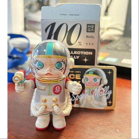 SPACE MOLLY MEGA 100% Series 1 Secret THE GIRL FROM THE EARTH(1/108) SPACE MOLLY MEGA 100% Series 1 Secret THE GIRL FROM THE EARTH(1/108)