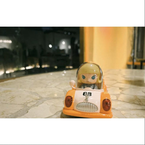 MOLLY Pop Mart PopCar Super Track Series MOLLY AACE KING MOLLY Pop Mart PopCar Super Track Series MOLLY AACE KING