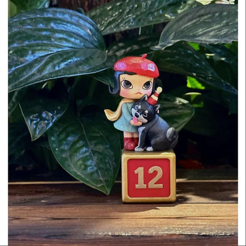 MOLLY Anniversary Statues Classical Retro Series 1 With You for 12 Years(original ver.) MOLLY Anniversary Statues Classical Retro Series 1 With You for 12 Years(original ver.)