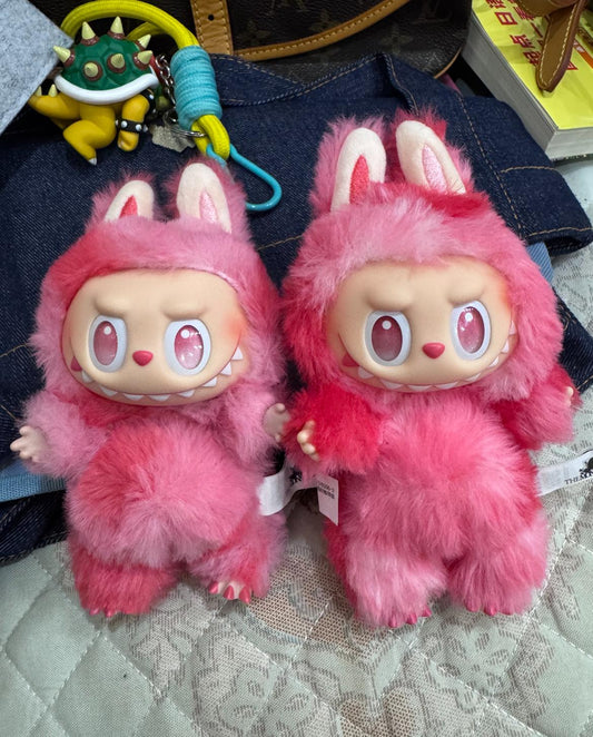 Labubu The Monsters Big into Energy Series The obvious changes between the new batch and the old batch