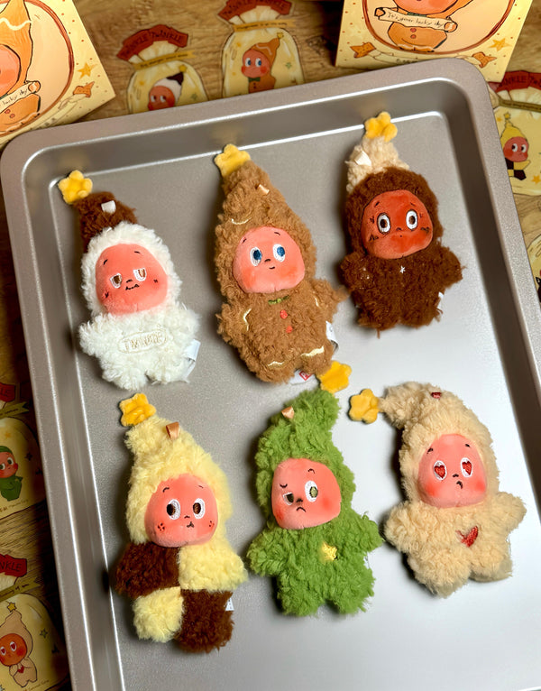 Twinkle Twinkle Savor the Moment Fresh Baked Mini Cookies Plush Pendant Series New Released