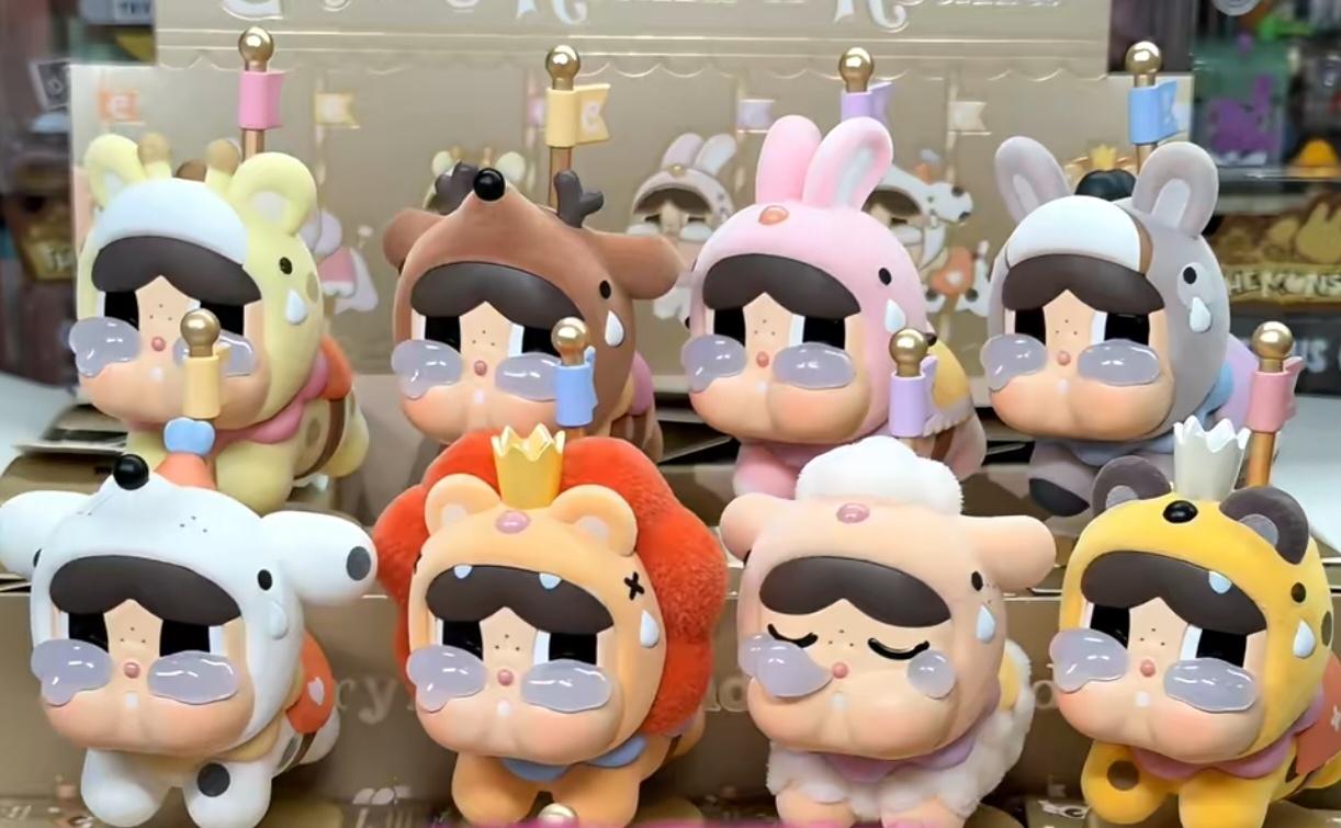 Crybaby Crying Round n Round Blind Box Series
