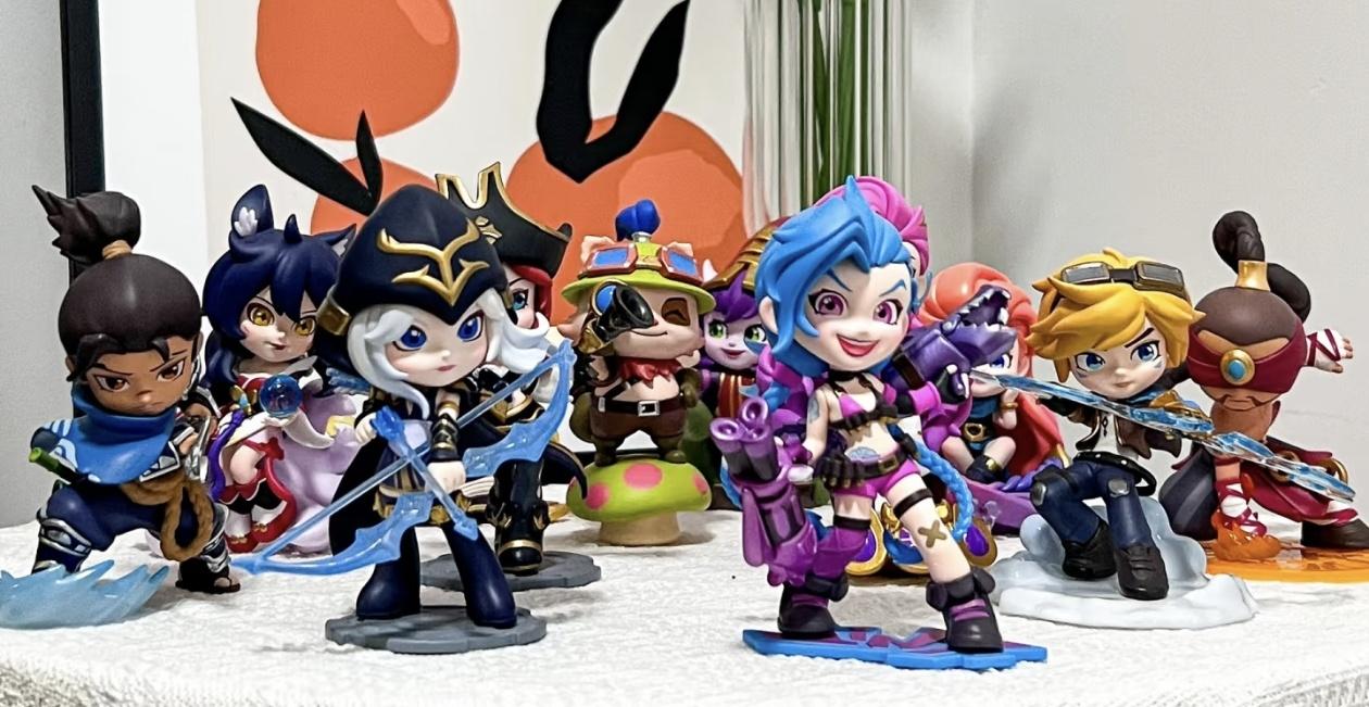 League of Legends Classic Characters Blind Box Series
