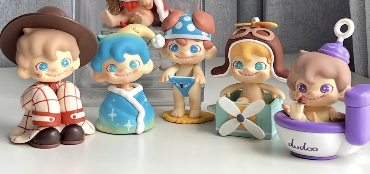 Dudoo Holiday Diary Blind Box Series – TOYSEZ