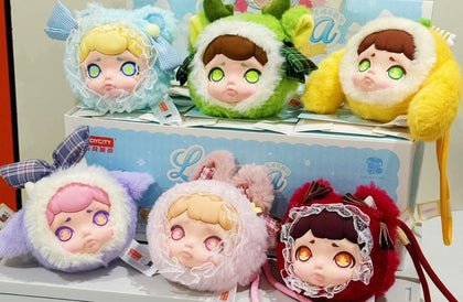 Laura Winter Tea Party Series Plush Headphone Bag