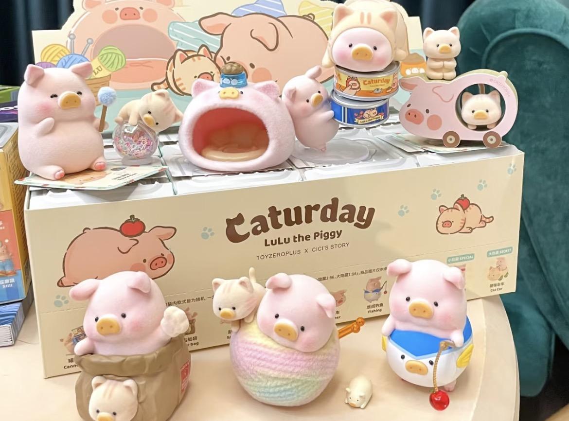 LuLu the Piggy Classic Series 3 Caturday