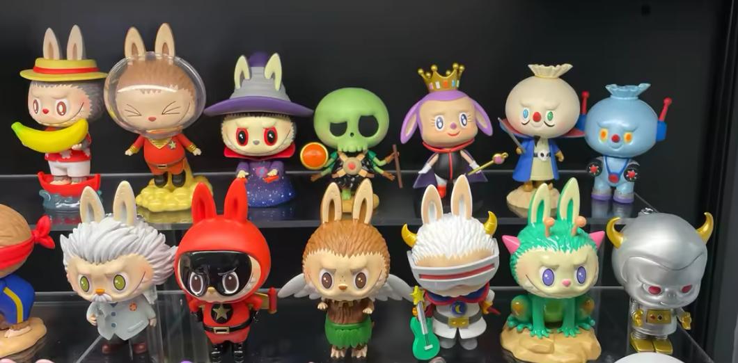 Labubu The Monsters Space Adventures Series