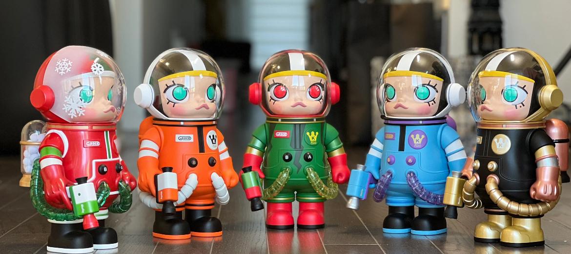 MEGA COLLECTION SPACE MOLLY 400% Return Series
