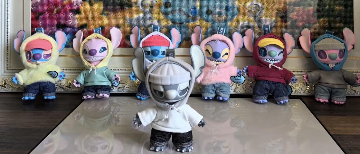 Disney Stitch GenZ Street Vinyl Pendant Series