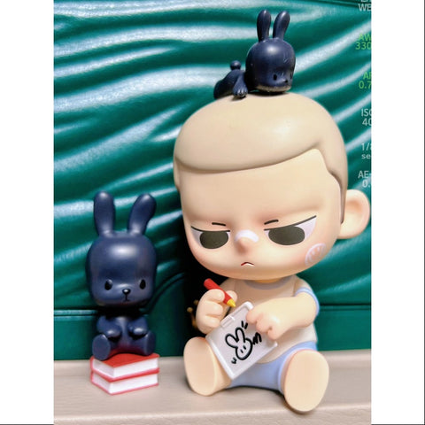 KUBO Little Painter Figurine Art Toy 2022 Limited