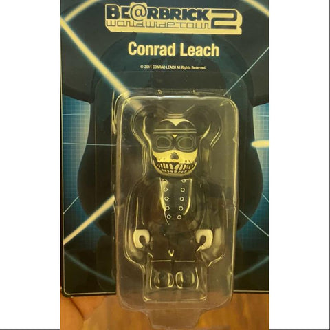 Bearbrick wwt2 Conrad Leach 100% Limited Medicom Be@rbrick