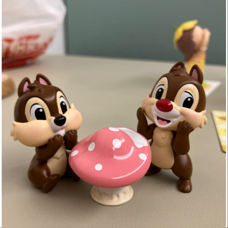 Disney Chip 'N' Dale Fun-loving Brothers Series Mushroom Table