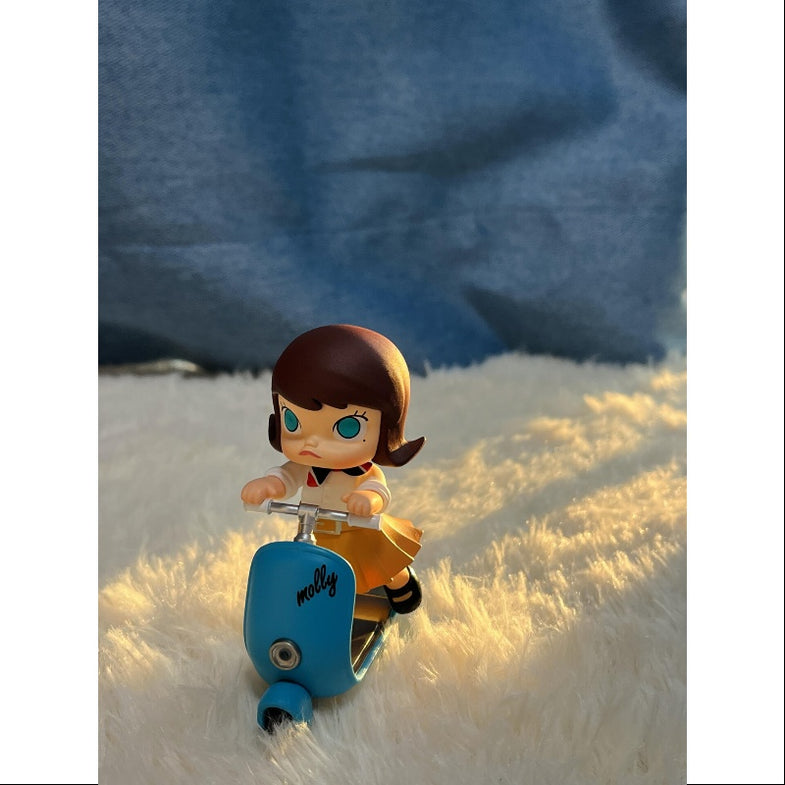 MOLLY Imaginary Wandering Series – TOYSEZ
