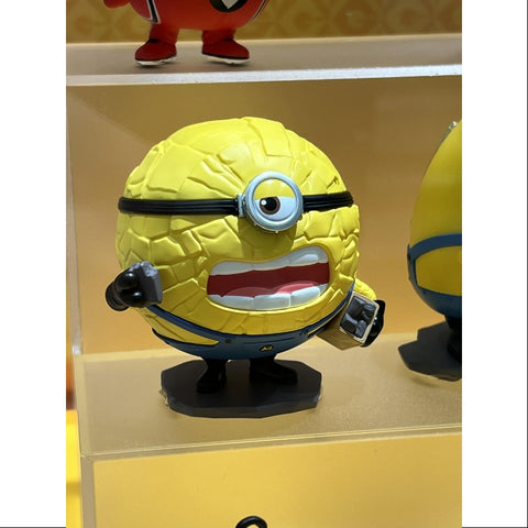 Pop Mart X Minions Illumination's Despicable Me 4 Series Mega Minion Jerry