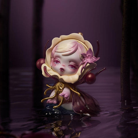 Skullpanda Petals in Four Acts Blind Box Series: The Elegiac Witness (Confirmed Style)