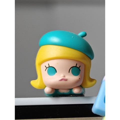 MOLLY Pop Bean Classic Lying Down Series: MOLLY Painter (Confirmed Style)