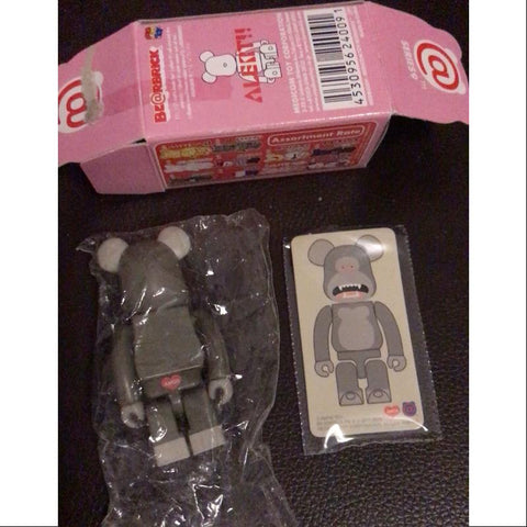 Bearbrick Series 9 Super Secret AMOS 100%