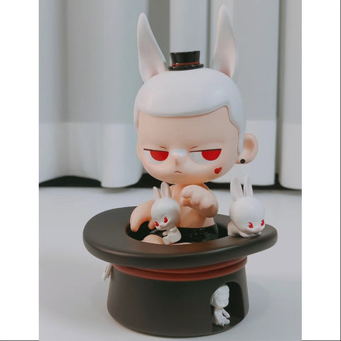 KUBO Top Hat Magician Figurine Art Toy 2023 Limited