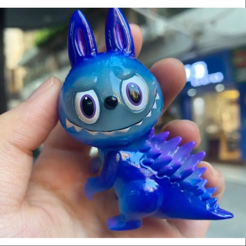 Labubu The Monsters Kaiju Hunting Series 2.0 Series Gojimomo luminous edition