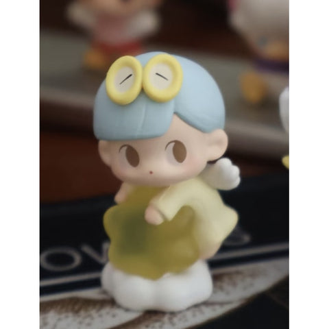 Lilios Pop Bean Lighting The Night Sky Series: Lilios (Confirmed Style) | TOYSEZ Data