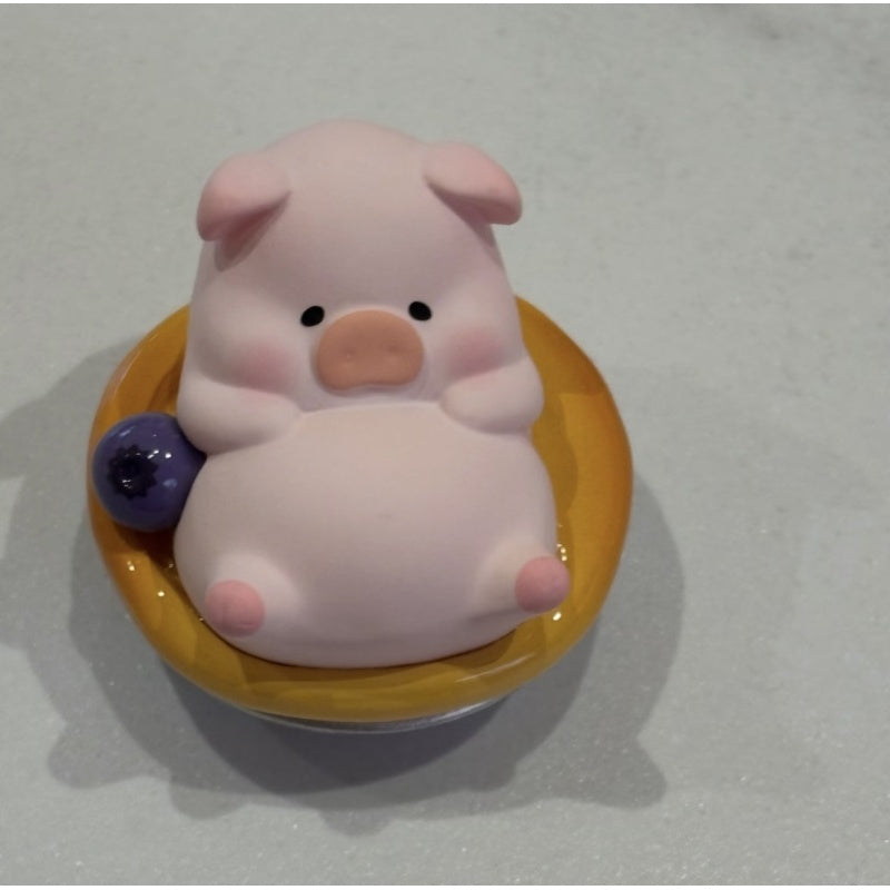 LuLu the Piggy Picnic Party Mini Bean Blind Bag Series: Blueberry Tart (Confirmed Style)