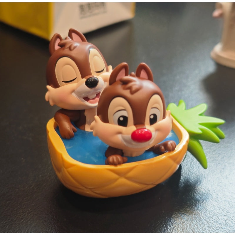Disney Chip 'N' Dale Fun-loving Brothers Series Pineapple Pool