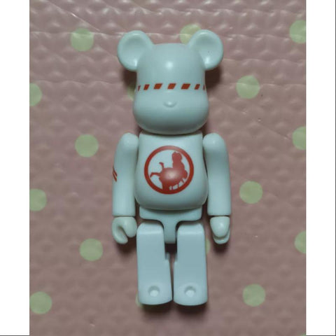 Bearbrick Series 5 Secret ARTIST FUTURA White 100%