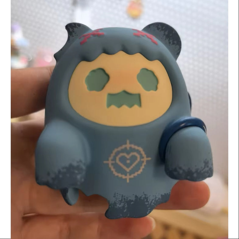 Amazon.co.jp: secretbase take-shit zipface ソフビ : Toys & Games