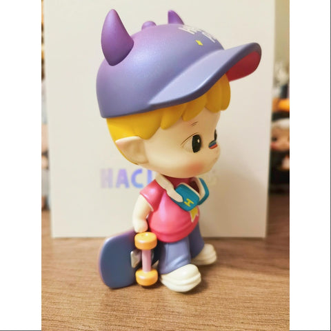 Hacipupu Skateboard Boy Figurine Art Toy 2024 Limited