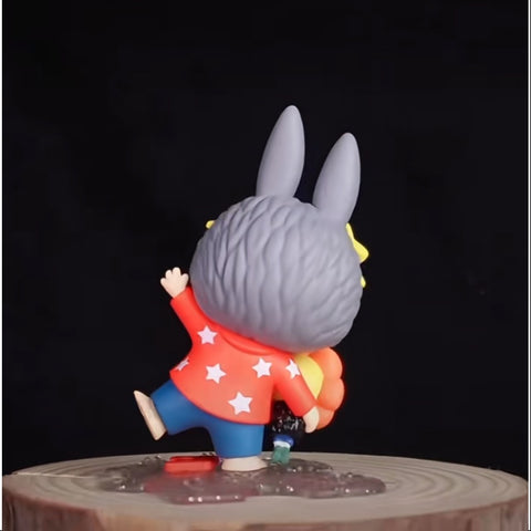Labubu Pop Mart Hand in Hand Series Embrace the Breeze Labubu