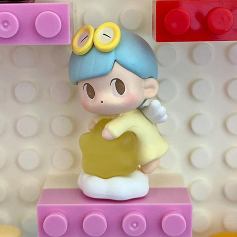 Lilios Pop Bean Lighting The Night Sky Series: Lilios (Confirmed Style) | TOYSEZ Data