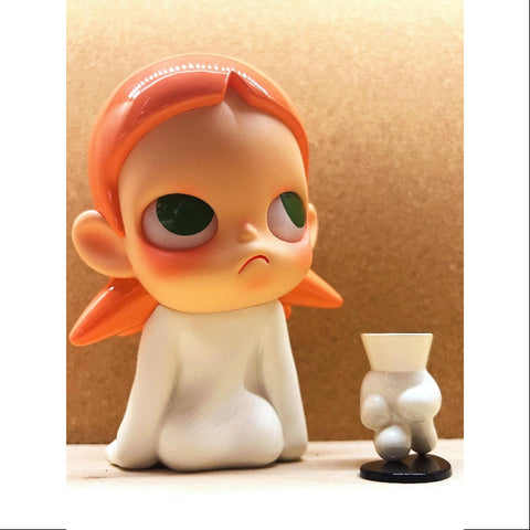 Zsiga Waiting Figurine Art Toy 2023 Limited