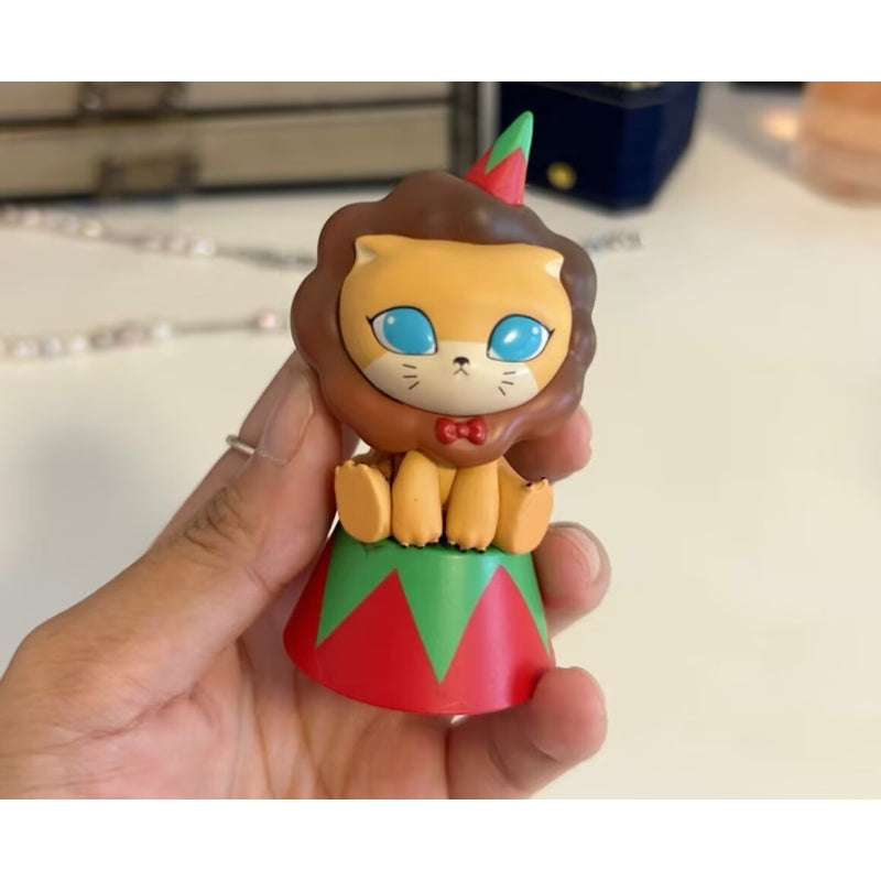 Dimoo Timid Lion DIMOO Midnight Circus Series Lion Snooks – TOYSEZ