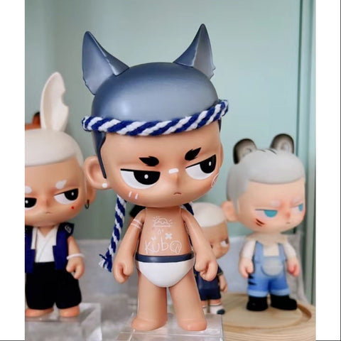 KUBO Wolf Figurine Art Toy 2021 Limited