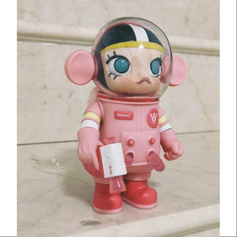 MEGA SPACE MOLLY 200% Momotaro 2016 LIMITED