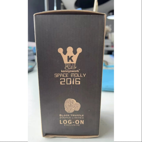 MEGA SPACE MOLLY 200% Black Truffle 2016 LIMITED