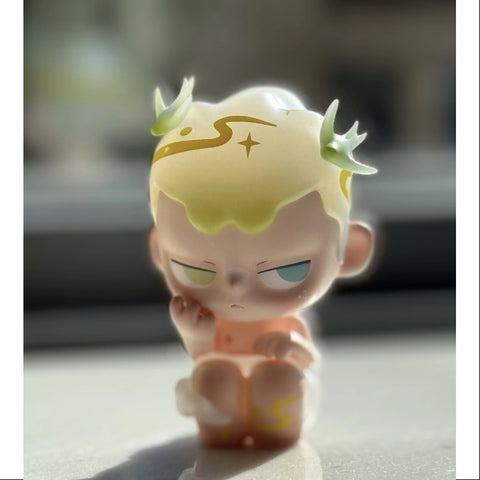 KUBO Whispers by The Pool Figurine Art Toy 2025 Limited Edition