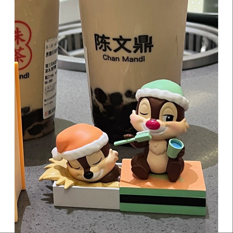 Disney Chip 'N' Dale Fun-loving Brothers Series Get up Early