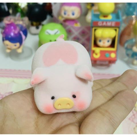 LuLu the Piggy Original Season 2 Blind Box Series: Getting Tired With Heart (Confirmed Style)