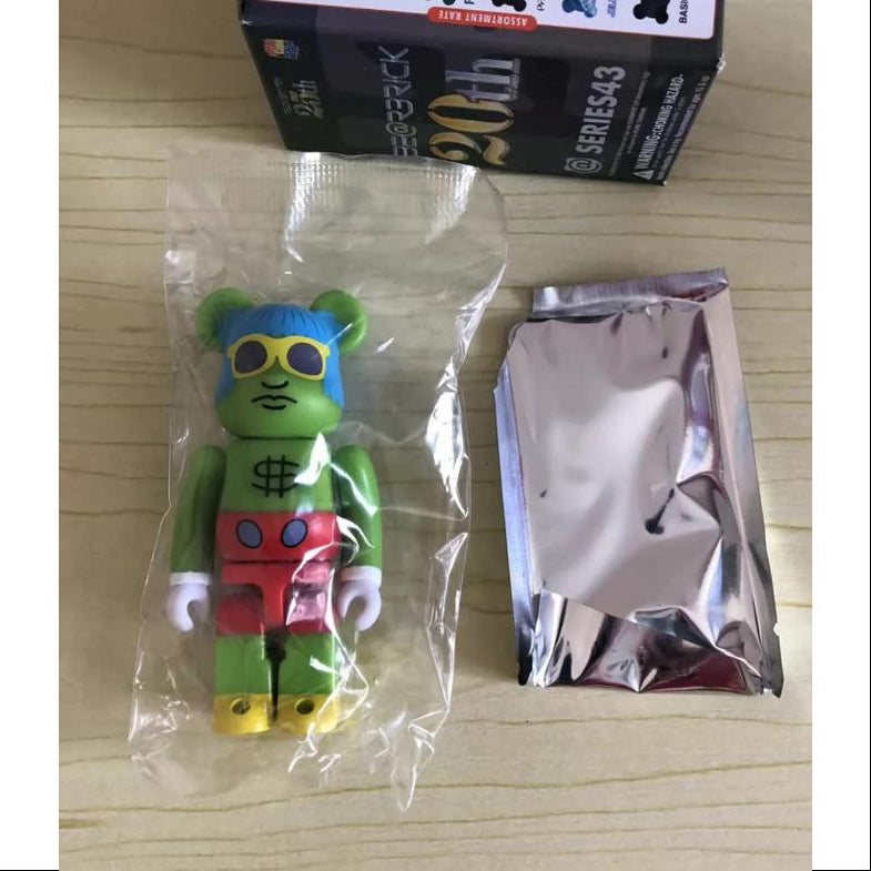 Bearbrick Series 43 – TOYSEZ
