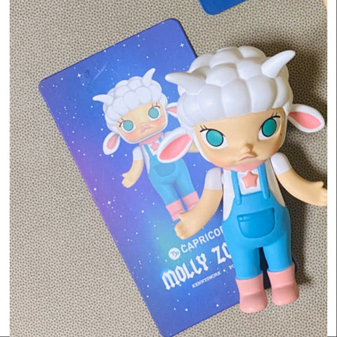 MOLLY Zodiac Series 2 Capricorn
