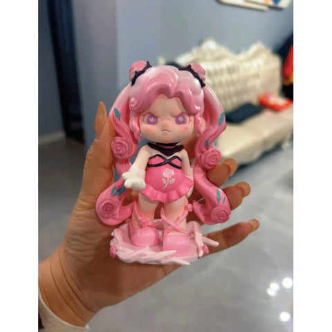 DORA x Honor of Kings Canyon Fantasy Blind Box Series: Qiang Wei Lian Ren (Confirmed Style)