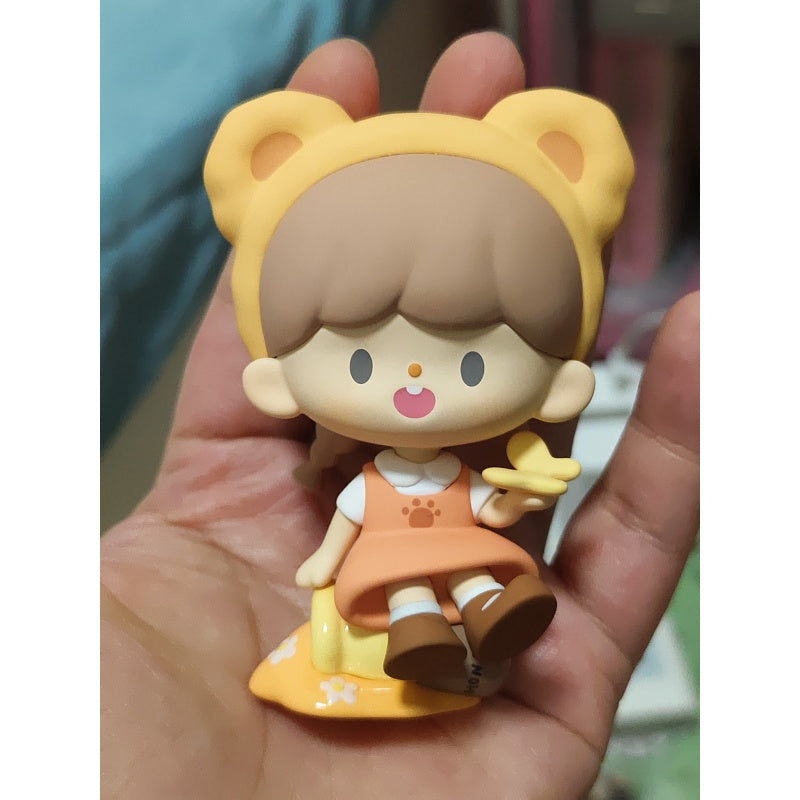zZoton Flower Tour Series Honey bear (Surprise Model)