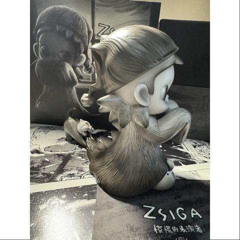 Zsiga Scared Performer Black Figurine Art Toy 2024 Limited