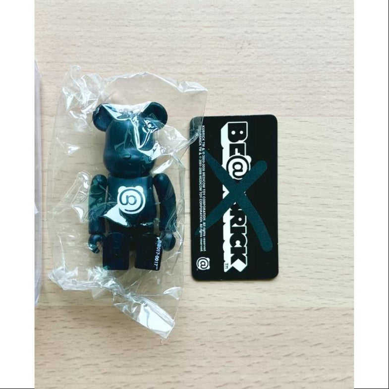 Bearbrick Series 17 – TOYSEZ